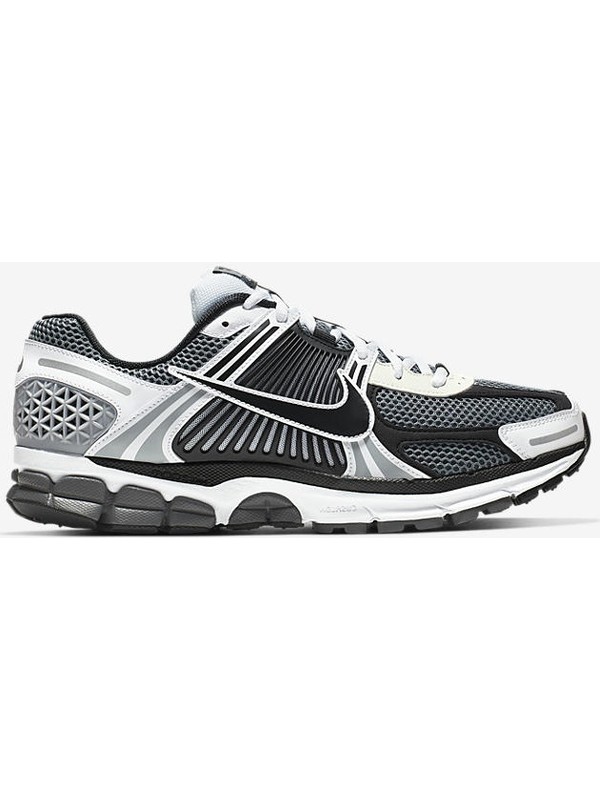 nike air zoom vomero 5 se