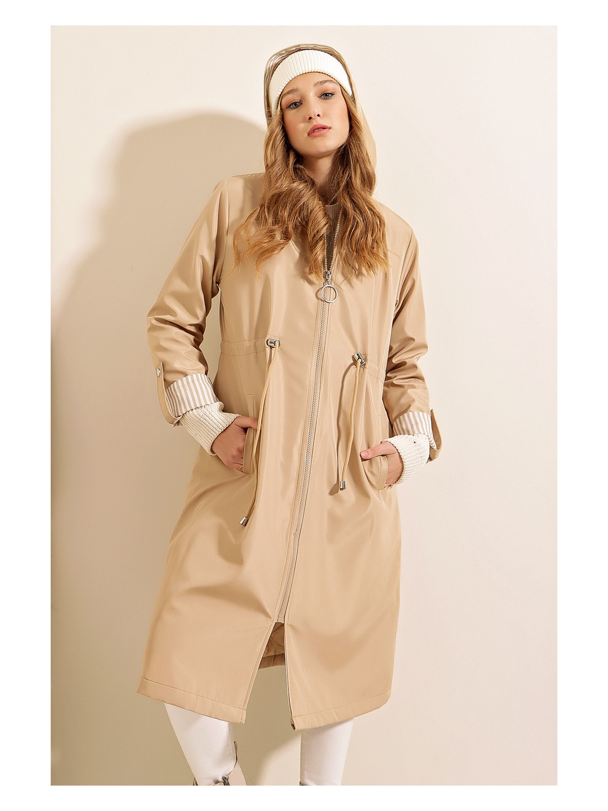 Rodi Kadın Leopar Kol Katlamalı Trenchcoat DS22YB119091