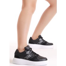 Tonny Black Kadın Siyah Beyaz Poli Taban Yanı Şeritli Bağcıklı Sneaker