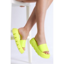 Tonny Black Kadın Sarı Yüksek Taban Tek Bantlı Terlik