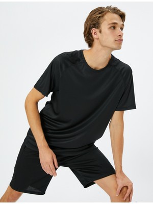 Koton Basic Spor Tişört Reglan Kol Bisiklet Yaka Dokulu