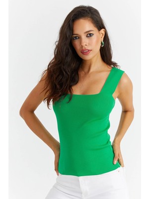 Butikems Kadın Yeşil Kalın Askılı Kare Yaka Triko Bluz