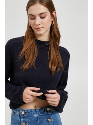 Koton Kadın Dik Yaka Uzun Kollu Crop Kazak 4WAK90057HT