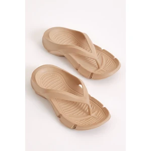 Tonny Black Kadın Krem Kalın Tabanlı Parmak Arası Eva Terlik