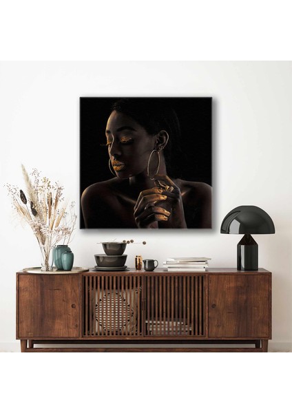 Gölge Çizgili İlüstrasyon Kırmızı Ruj Ve Ojeli Kadın Yatay Kanvas Tablo