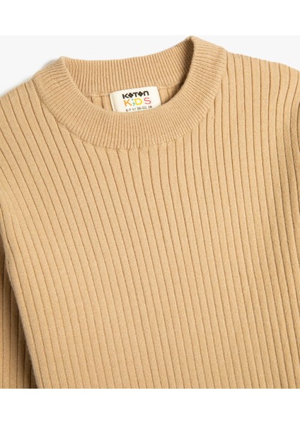 Basic Triko Kazak Yuvarlak Yaka Kaşkorse Uzun Kollu fırsatları