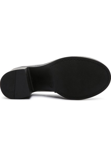 Kadın Rugan Deri Topuklu Loafer