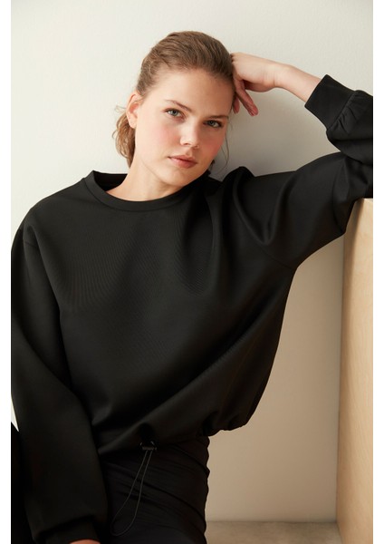Siyah Ayarlanabilir Bel Sweatshirt fırsatları