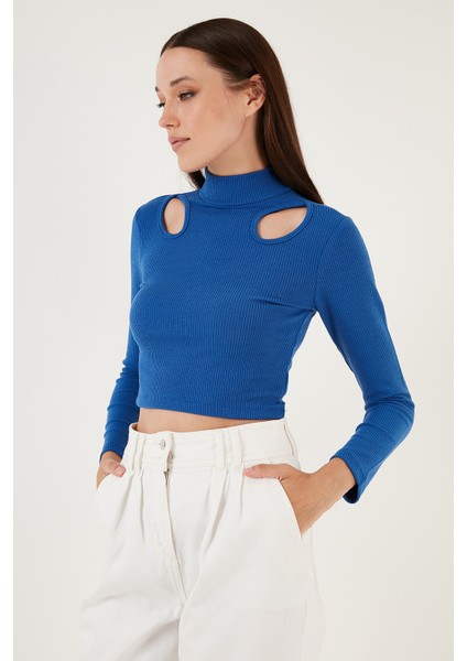 Esnek Slim Fit Cut Out Pencereli Dik Yaka Crop Bluz Bayan Bluz 5865348 fırsatları