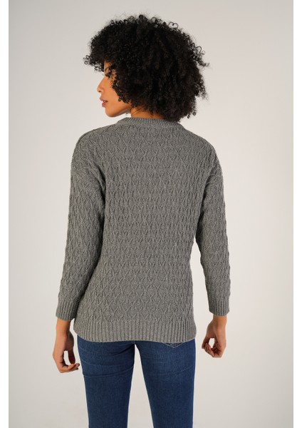 Kadın Gri Saç Yürütme Bisiklet Yaka Yün Kazak TRIST-6151 modelleri