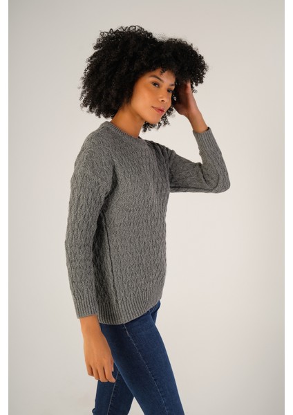 Kadın Gri Saç Yürütme Bisiklet Yaka Yün Kazak TRIST-6151 fırsatları