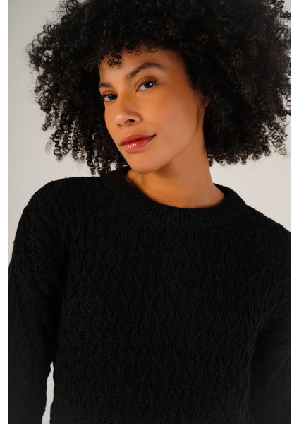 Kadın Siyah Saç Yürütme Bisiklet Yaka Yün Kazak TRIST-6151 indirimleri