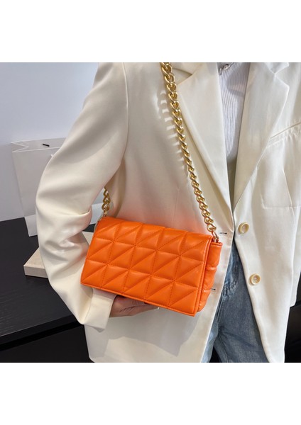 Parlak Turuncu Çanta Lüks Marka Deri Kadın Bagute Çanta Kadınlar Için Kapitone Moda Çanta Flap Retro Debriyaj Çanta Metal Zincir Küçük Omuz Çantası (Yurt Dışından) indirimleri