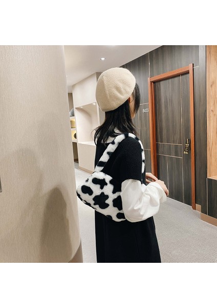 Batik B Ins Moda Kadın Inek Baskı Mini Omuz Çantaları Kış Peluş Koltukaltı Çantaları Leopar Zebra Desen Kabarık El Çantaları Seyahat Çantaları (Yurt Dışından) fırsatları