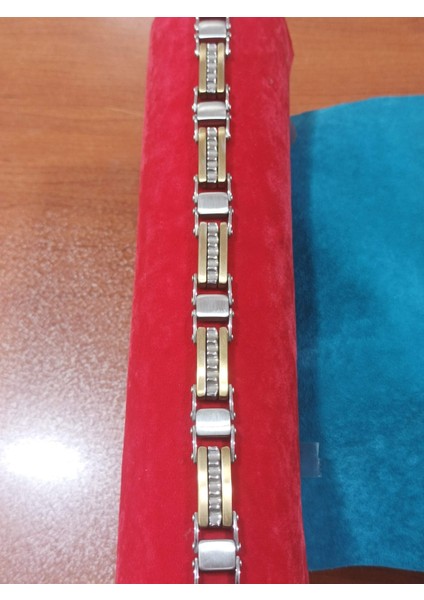 Çelik Bileklik modelleri