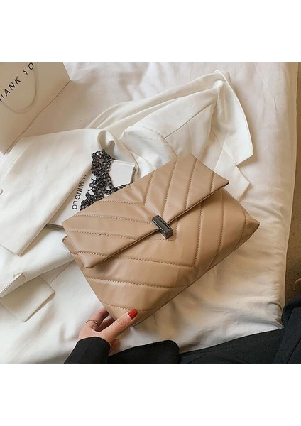 Haki Sıcak Satış Moda Omuzdan Askili Çanta Zincir Askı Kadınlar Için Crossbody Çanta Büyük Kapasiteli Tasarım Çanta Katı Kadın Postacı Çantası (Yurt Dışından)