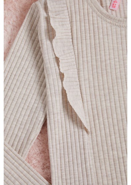 Krem Önü Fırfırlı Fitilli Uzun Kollu Badi 16280 fırsatları