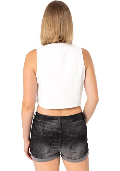 Düğmeli V Yaka Astarlı Kısa Beyaz Kadın Yelek modelleri