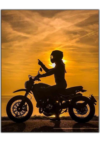 Gün Batımındaki Kadın Motorcu Kanvas Tablo