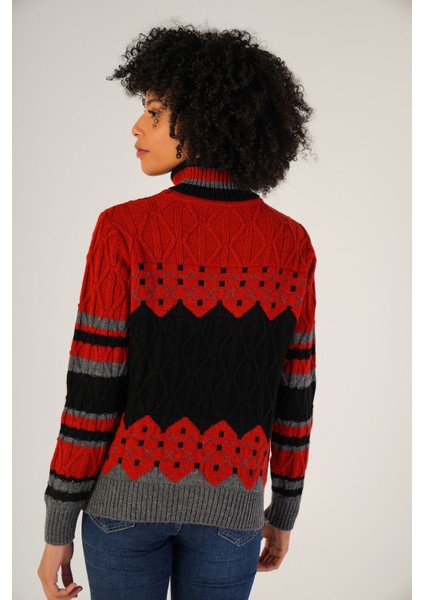 Kadın Koyu Gri-Siyah Jakarlı Saç Yürütme Desenli Balıkçı Yaka Yün Kazak TRIST-6152 modelleri