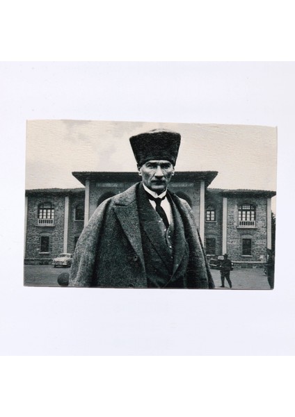 Kalpaklı Atatürk ve Tbmm Binası Ahşap Kartpostal