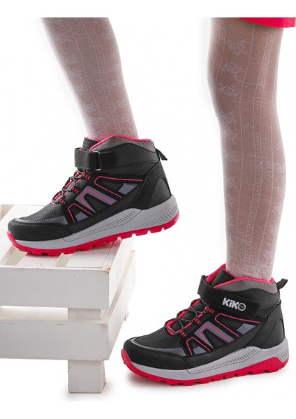 Termo Taban Cırtlı Kız Çocuk Spor Bot Ayakkabı 300 Siyah - Fuji