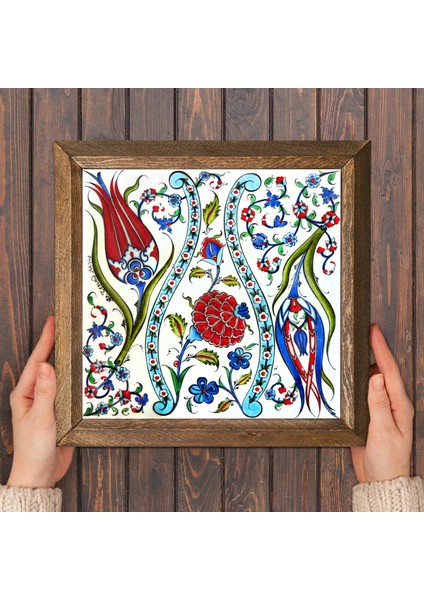 Çini Sanatı Lale Taş Duvar Tablosu Ahşap Çerçeveli Duvar Dekoru Wall Art 25x25cm W1-185