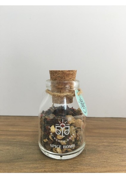 Spice Bomb Beş Baharatlı Ceylon Çayı Cam Şişe 15 Gr