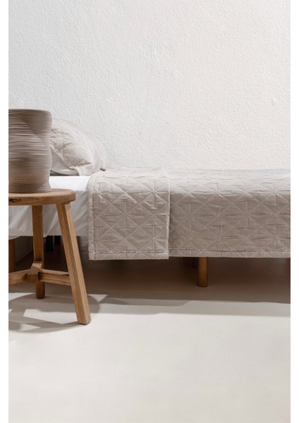 Stella Bej Çift Kişilik Baklava Desenli Yatak Örtüsü 230x250 2 Yastık 50x70 5029