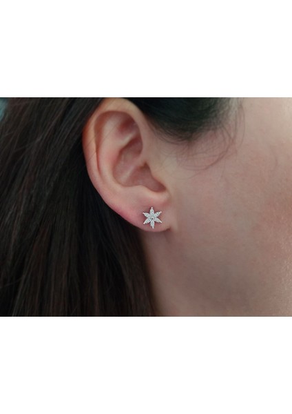 Pırlanta Çiğdem Çiçeği Küpe