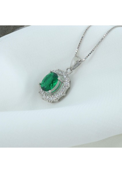 Jewelry Zümrüt Taşlı Kolye