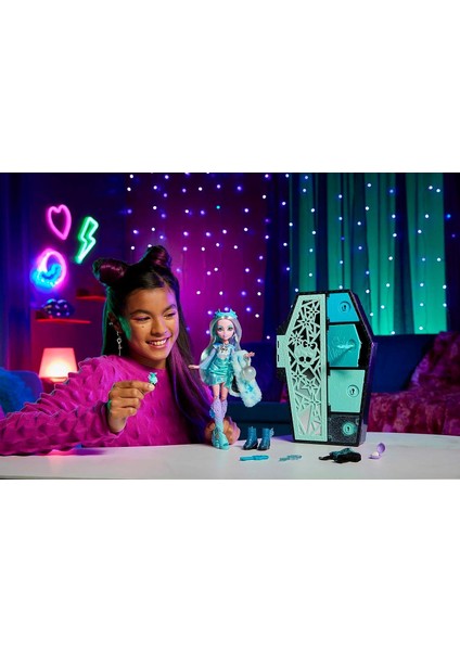 Monster High Gizemli Arkadaşlar Oyun Seti S2 - Lagoona Blue HPD58-HNF77