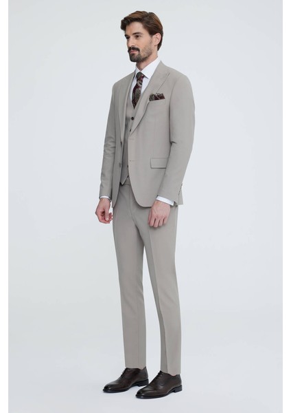 Erkek Bej Sivri Yaka Slim Fit Yelekli Takım Elbise fiyatları