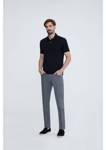 Erkek Siyah Polo Yaka Desenli TShirt modelleri