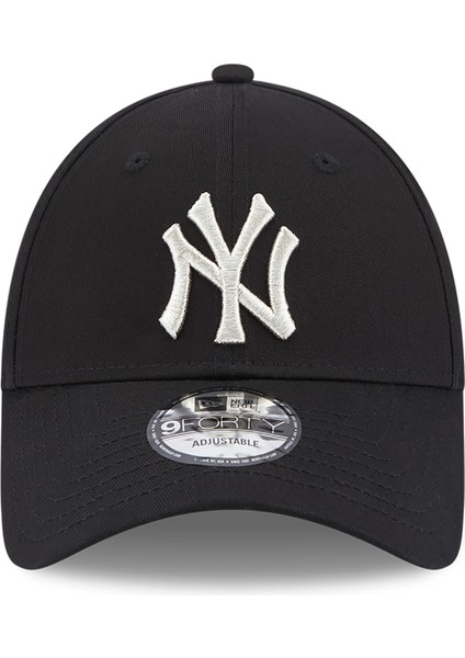 Metallic Logo New York Yankees Siyah Şapka (60364306) fiyatları