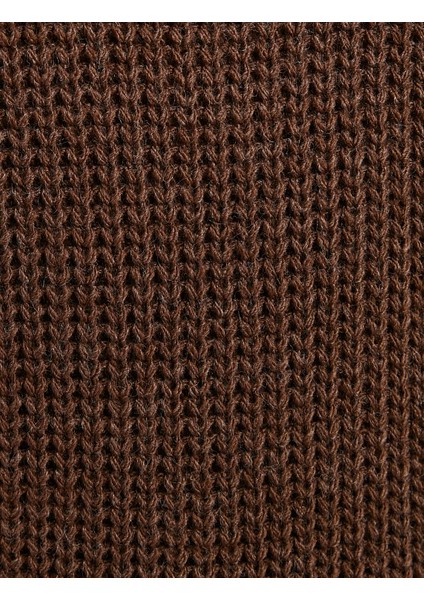 Oversize Yarım Balıkçı Yaka Kazak Akrilik indirimleri