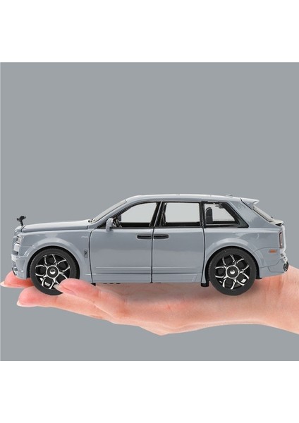 Rr Cullinan 1/32 Alaşım Araba Modeli (Yurt Dışından)