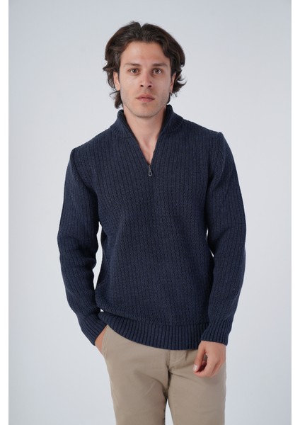 Erkek Lacivert Zikzak Yürütmeli Dik Yaka Kısa Fermuarlı Triko Yün Kazak TRIST-5301