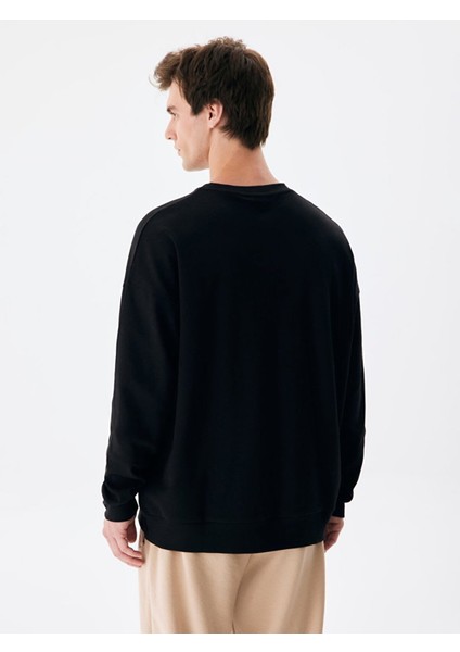 ErkekBisiklet Yaka Basıc Siyah Sweatshırt modelleri