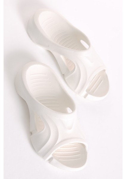 Unisex Beyaz Desenli Kalın Tabanlı Eva Terlik