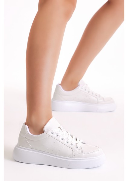 Kadın Beyaz Poli Taban Bağcıklı Spor Ayakkabı fiyatları