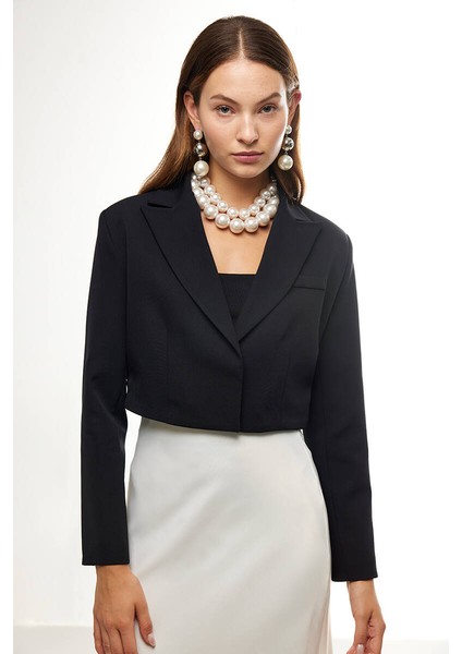 Siyah Crop Blazer