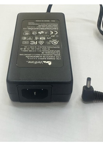 9 Volt 4 Amper Yazarkasa Adaptörü 9 Volt 4 Amper 4.0 mm 1.7 mm Adaptör fırsatları