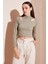 Esnek Slim Fit Cut Out Pencereli Dik Yaka Crop Bluz Bayan Bluz 5865348 2