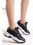 Kadın Siyah Beyaz Poli Taban Nefes Alabilen Kumaş Bağcıklı Sneaker 2