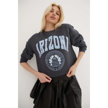 Fashion Friends Baskılı Crop Sweat Antrasit