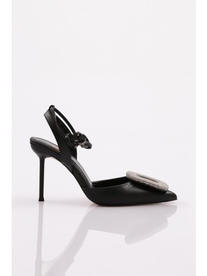 DGN 5066 Kadin Yuvarlak Taş Detayli Topuklu Ayakkabi