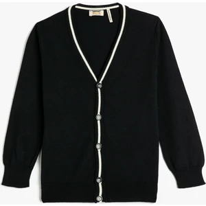 Hırka Düğmeli V Yaka Triko