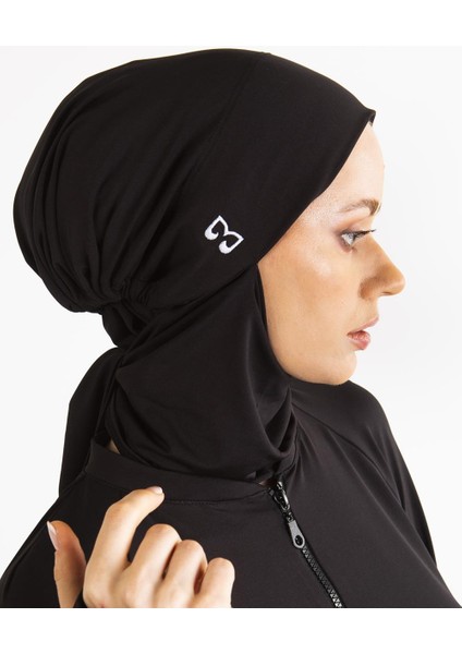 Beyaz Logo Nakışlı Tesettür Bone