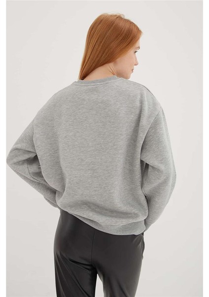 Bisiklet Yaka Baskılı Sweat Gri Melanj indirimleri